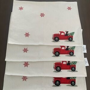 Set Of 4 Red Truck Black Labrador Silhouette Christmas Place Mats